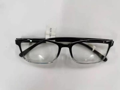 上海抽檢揭示防藍(lán)光眼鏡隱患 19批次不合格，8批次涉“三無(wú)”銷售亂象